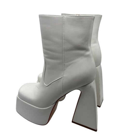 Go-go White Platform Ankle Boots Chunky Block 5.5” Heels Side Zip EU 39 US 9 - Picture 1 of 10